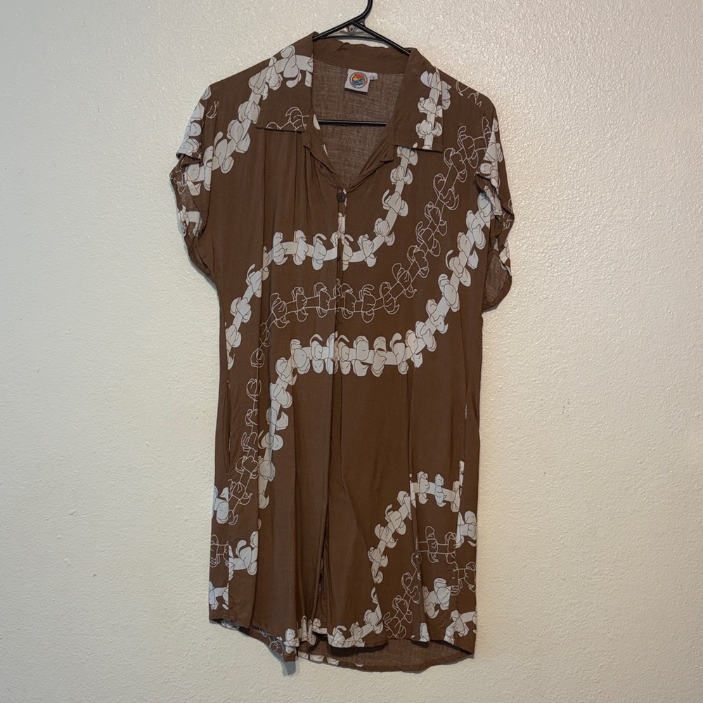Chic Brown and White Button Down Shirt